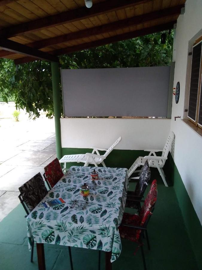 Vila House " Bond " Tisno Exteriér fotografie